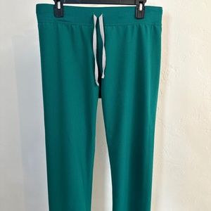 Figs Women's Forest Green Livingston Basic Scrub Pants - Med